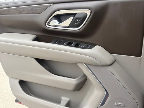 Used 2021 Chevrolet Tahoe LT image 28