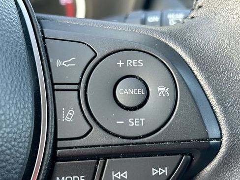 Used 2024 Toyota RAV4 XLE Premium FWD image 18
