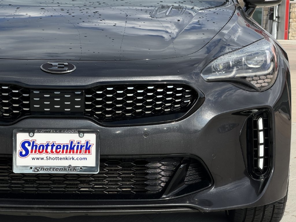 Used 2021 Kia Stinger GT1 RWD image 8
