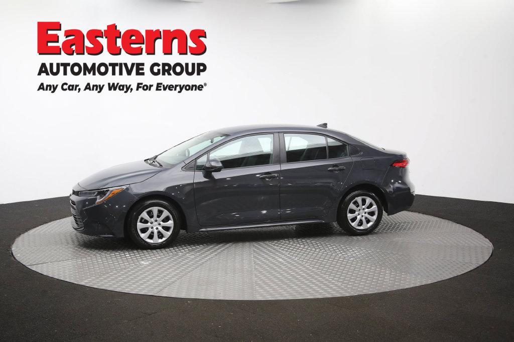 Used 2026 Toyota Corolla LE FWD image 60