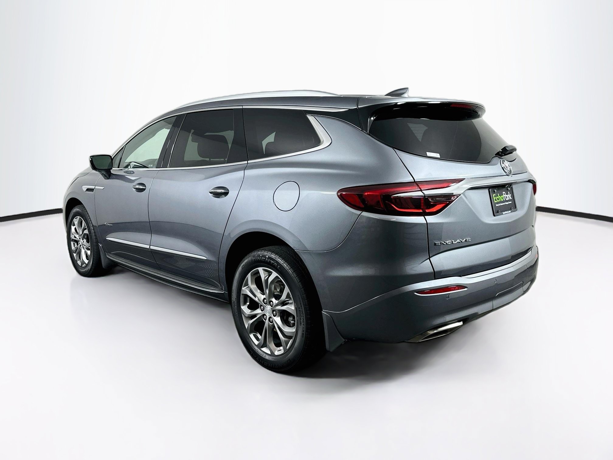 Used 2021 Buick Enclave Avenir w/ Avenir Technology Package FWD image 5