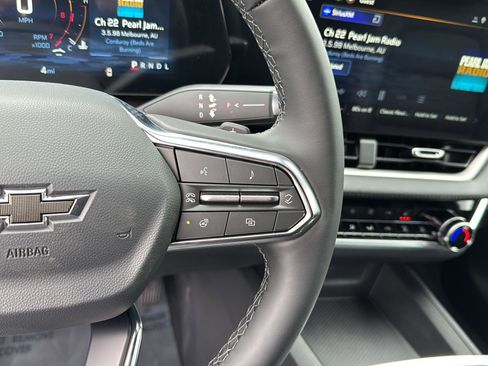 New 2026 Chevrolet Equinox LT w/ Convenience Package II image 19