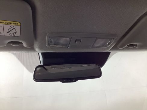 Used 2025 Mitsubishi Outlander Sport ES AWD/4WD image 17
