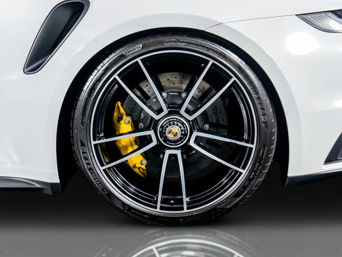 Used 2022 Porsche 911 Turbo S image 21