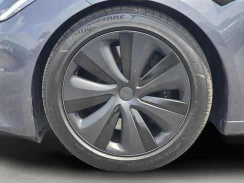 Used 2023 Tesla Model S AWD/4WD image 11