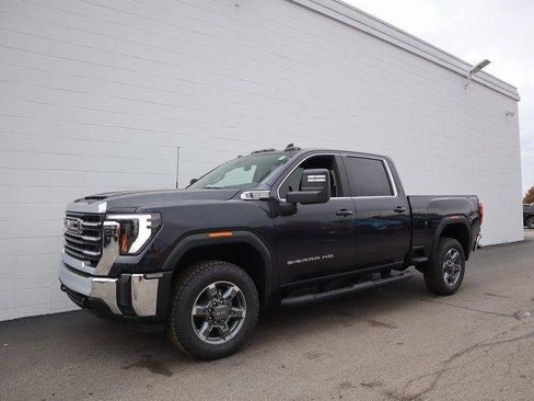New 2026 GMC Sierra 2500 SLE w/ SLE Value Package; image 3
