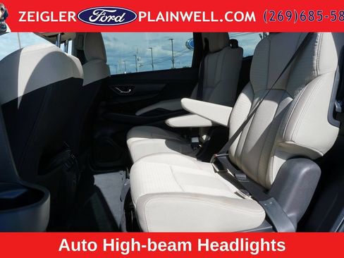 Used 2024 Subaru Ascent Premium w/ Convenience Package AWD/4WD image 12