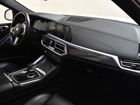 Used 2020 BMW X6 M50i w/ Executive Package AWD/4WD image 28