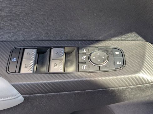 Used 2024 Mitsubishi Outlander SEL image 22