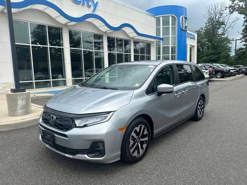 Used 2026 Honda Odyssey EX-L image 4