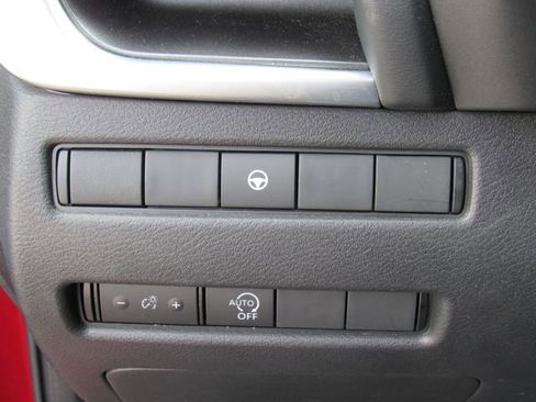 Certified 2023 Nissan Rogue SV image 28