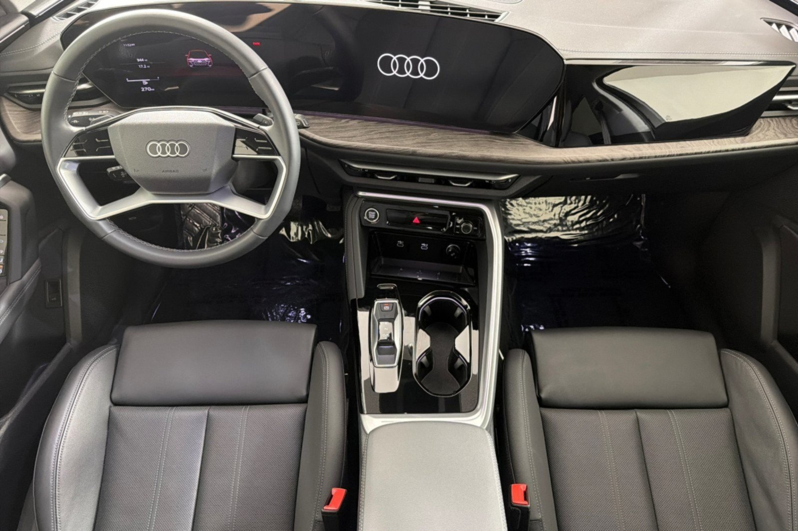 Used 2025 Audi Q5 Premium Plus w/ Premium Plus AWD/4WD image 12