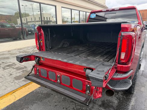 Used 2023 GMC Sierra 2500 Denali w/ Denali Ultimate Package image 12