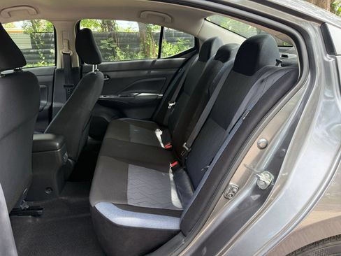 Used 2025 Nissan Versa SV FWD image 36