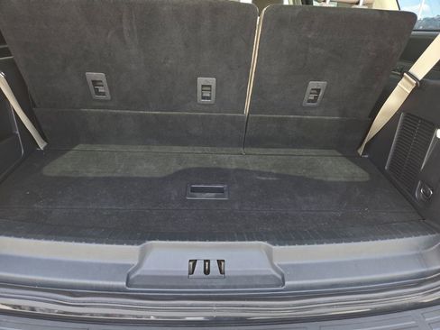 Used 2024 Ford Expedition Limited AWD/4WD image 31