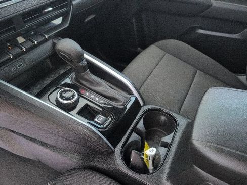 Used 2024 Chevrolet Colorado Trail Boss w/ Advanced Trailering Package AWD/4WD image 18