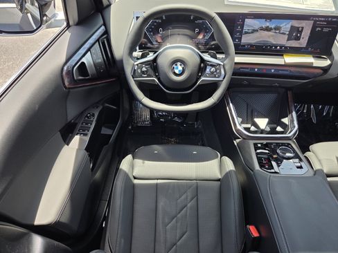 Used 2026 BMW X3 xDrive30i w/ Premium Package AWD/4WD image 12