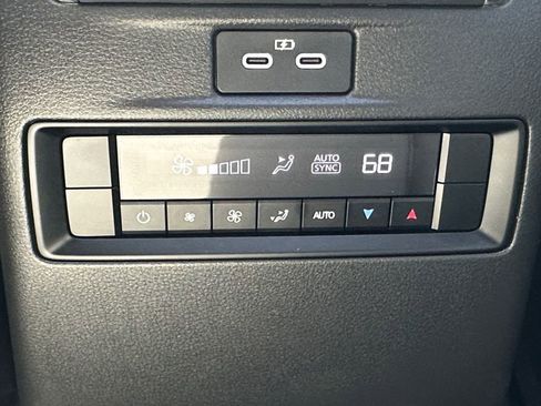 Used 2024 MAZDA CX-90 Plug-In Hybrid w/ Preferred image 25