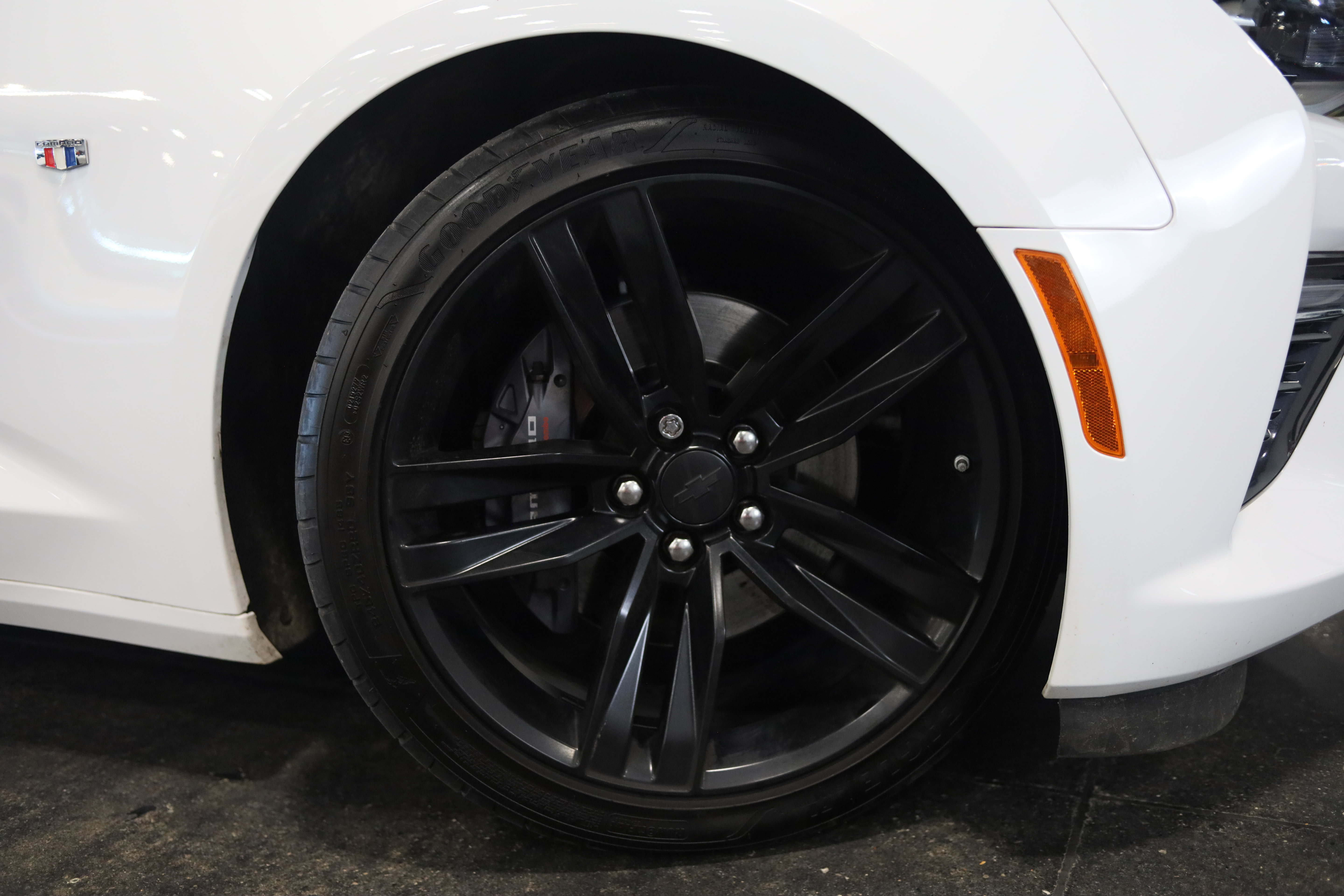 Used 2017 Chevrolet Camaro SS RWD image 16