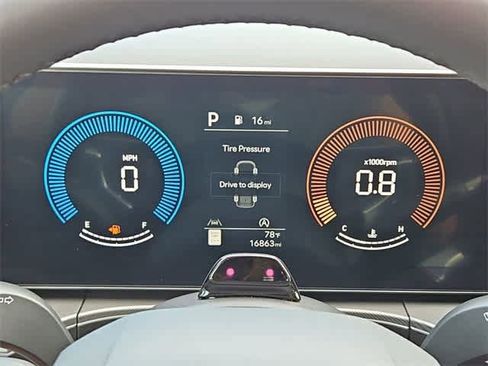 Certified 2024 Hyundai Santa Fe SEL image 31