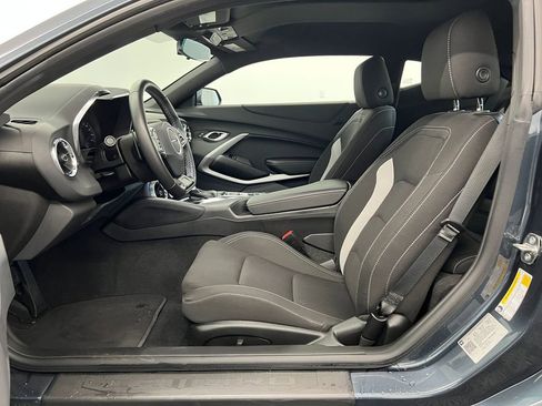 Used 2022 Chevrolet Camaro LT w/ RS Package image 4