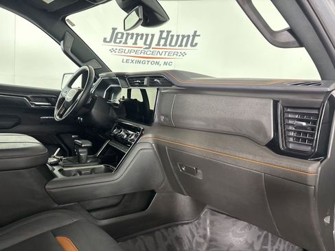 Used 2024 GMC Sierra 1500 AT4 w/ AT4 Premium Package image 30