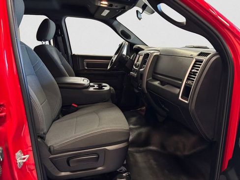 Used 2022 RAM 1500 Classic Warlock w/ Technology Package I AWD/4WD image 16