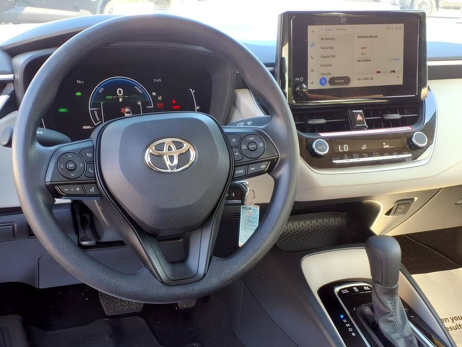 Certified 2026 Toyota Corolla LE FWD image 10