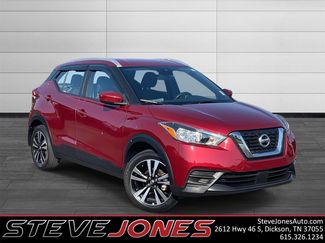 Used 2020 Nissan Kicks SV image 1
