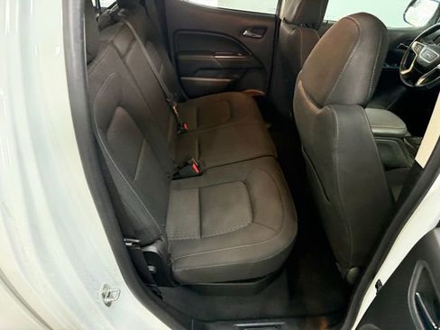 Used 2020 GMC Canyon SLE w/ Elevation Edition image 39