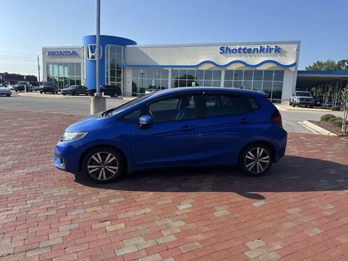 Used 2015 Honda Fit EX image 3