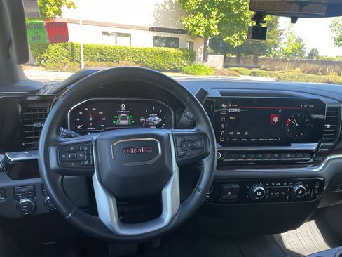 Used 2023 GMC Sierra 1500 Elevation AWD/4WD image 23
