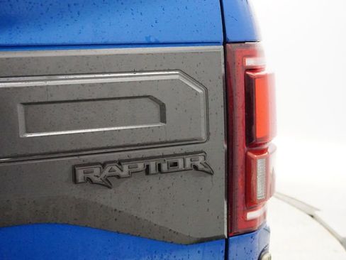 Used 2018 Ford F150 Raptor w/ Equipment Group 802A Luxury image 18