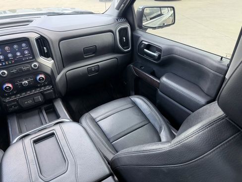 Used 2021 GMC Sierra 1500 Denali w/ Denali Ultimate Package AWD/4WD image 27