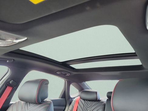 Used 2026 Genesis G80 2.5T Sport Prestige image 17