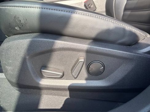 Used 2024 Ford Edge SEL w/ Convenience Package AWD/4WD image 18