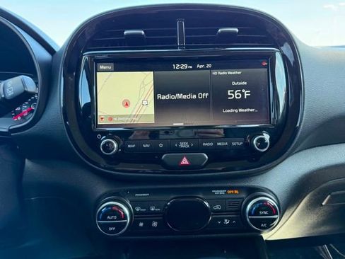 Used 2020 Kia Soul EX FWD image 24