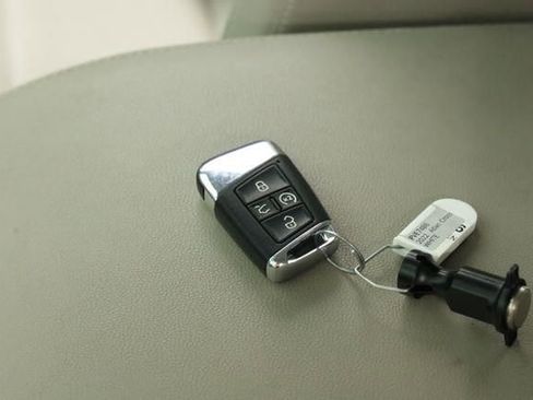 Used 2022 Volkswagen Atlas SE w/ Black Wheel Package FWD image 45