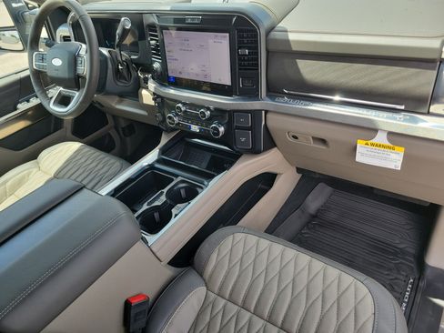 New 2026 Ford F350 Platinum w/ Platinum Plus Package AWD/4WD image 14