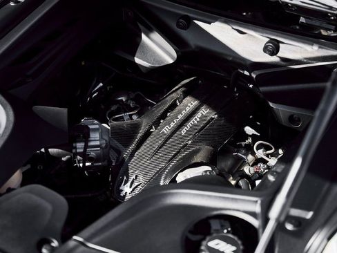 Used 2023 Maserati MC20 Coupe RWD image 25