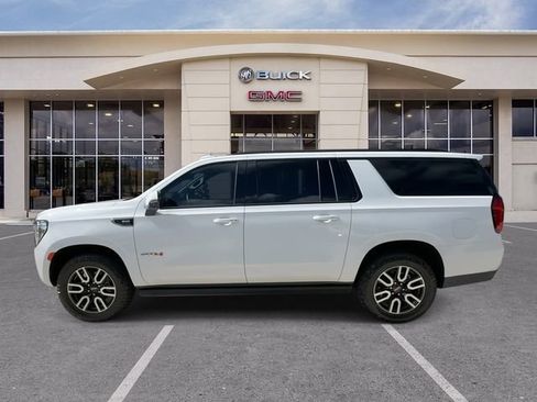 Certified 2024 GMC Yukon XL AT4 w/ AT4 Premium Package AWD/4WD image 8