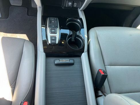 Used 2020 Honda Ridgeline RTL-E image 13