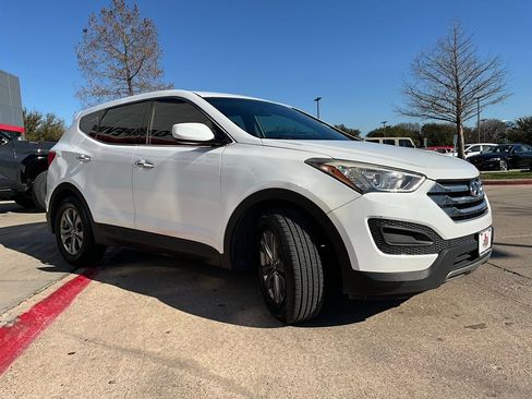 Used 2016 Hyundai Santa Fe Sport image 4