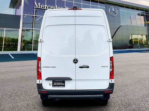 Used 2026 Mercedes-Benz Sprinter 3500 image 4