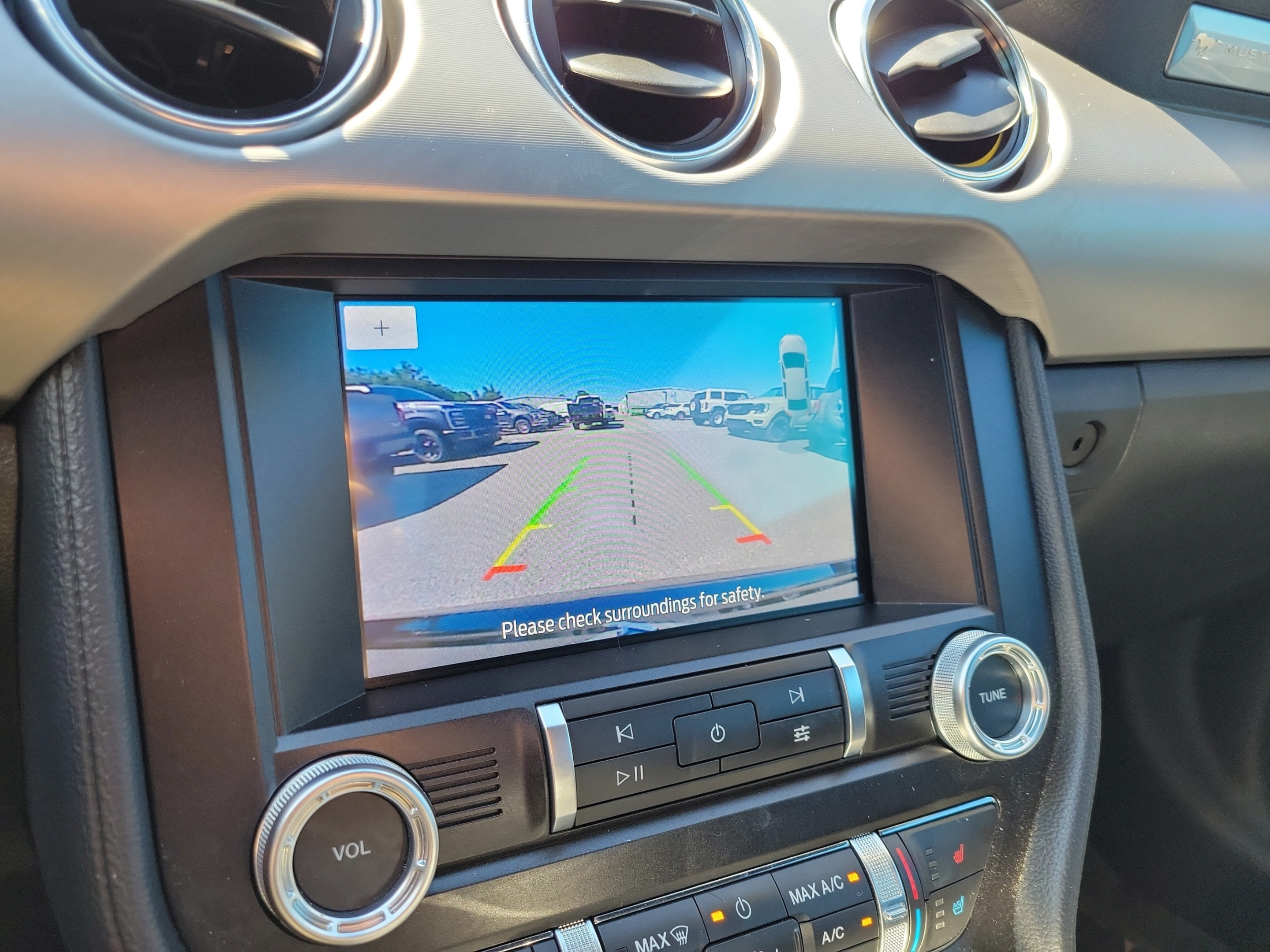 Used 2022 Ford Mustang Premium RWD image 19