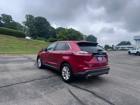 Used 2020 Ford Edge Titanium w/ Equipment Group 301A AWD/4WD image 5
