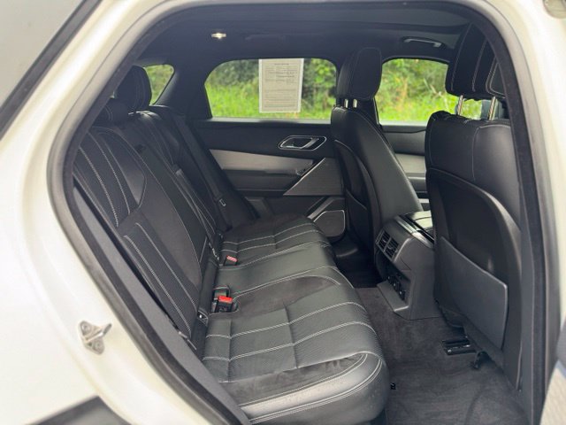 Used 2018 Land Rover Range Rover Velar R-Dynamic SE AWD/4WD image 17