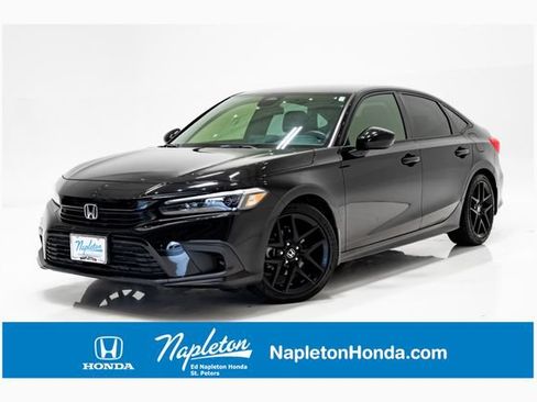Used 2024 Honda Civic Sport image 1