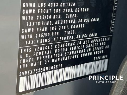 Used 2024 Volkswagen Taos SE w/ Panoramic Sunroof Package FWD image 35
