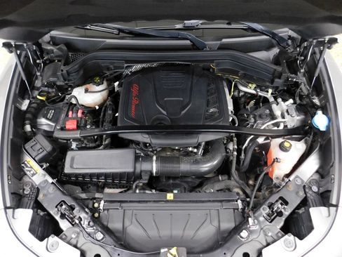 Used 2019 Alfa Romeo Stelvio Ti Sport AWD/4WD image 15